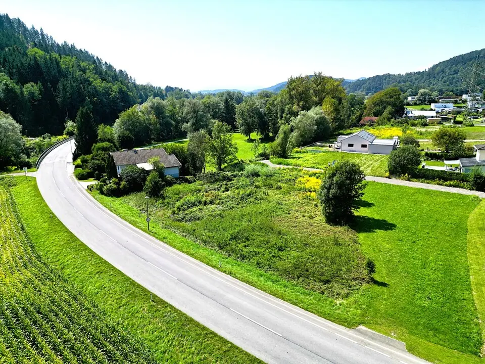 Sonniges Grundstück in Pischeldorf – Bild 2